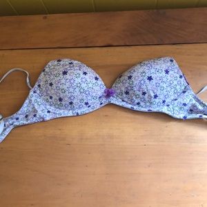 Victoria’s Secret bra